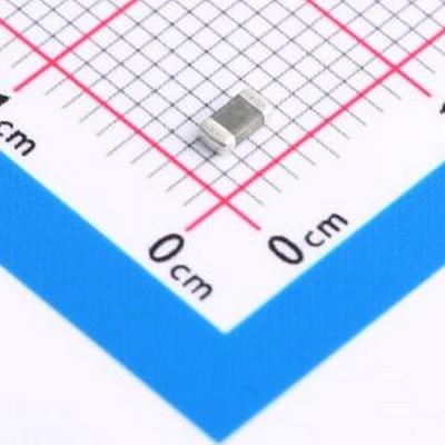 VC120605D150DP 压敏电阻 0.4焦耳 1206压敏电阻 1206