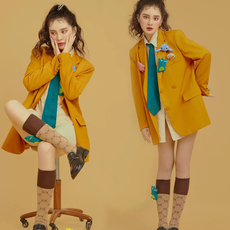照潮拍马卡龙艺术照西装服