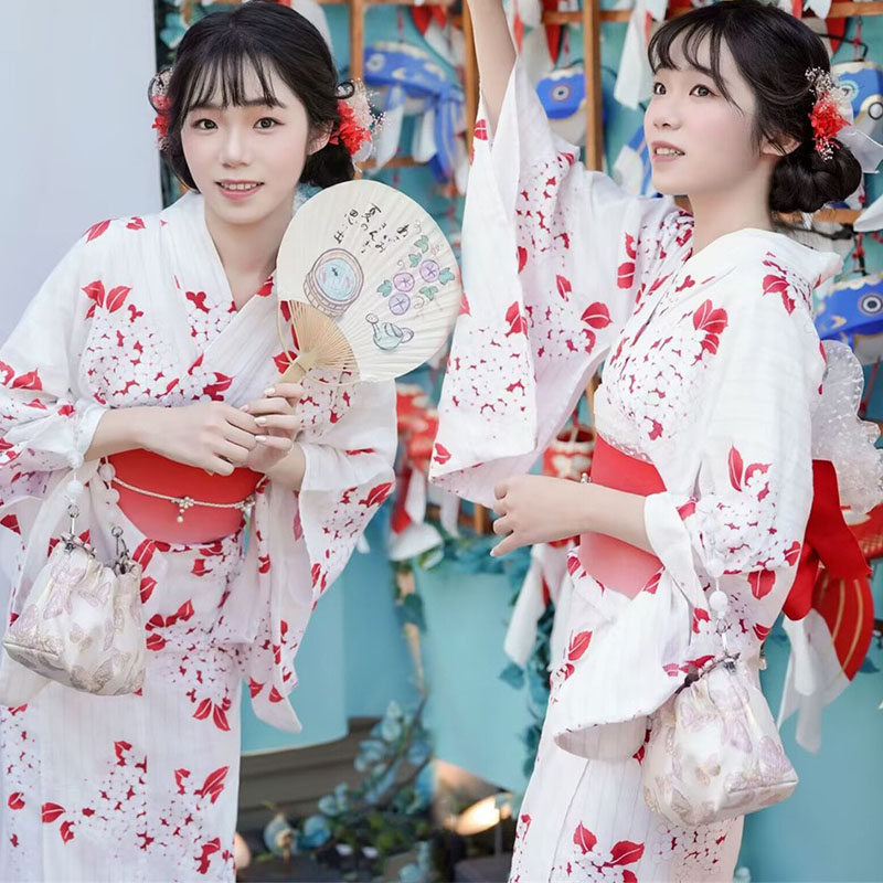 日系和服神明少女写真浴衣