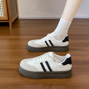 in潮流运动休闲女鞋 港风学生板鞋 复古厚底德训鞋 新款 女2026春秋季