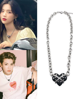 杨超越黄明昊同款黑色荆棘爱心项链男女嘻哈百搭钛钢choker锁骨链