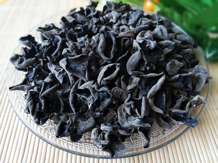 云耳一斤图片