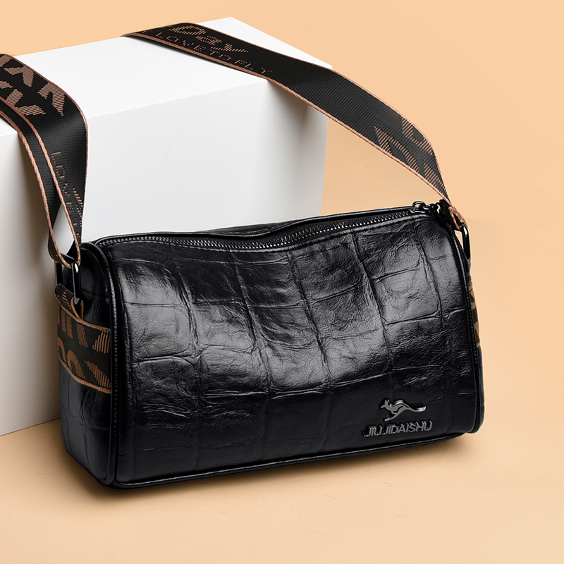 正品软皮包包真皮软面石头纹枕头包女2024新款法棍单肩包斜挎包