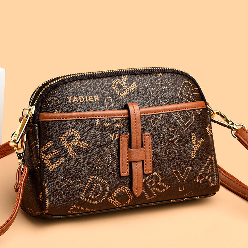 时尚女士小包包真皮斜挎包2023新款中年妈妈包百搭休闲印花单肩包,箱包皮具/热销女包/男包,通用款女包,淘宝优惠券,粉丝福利购,淘宝优惠卷