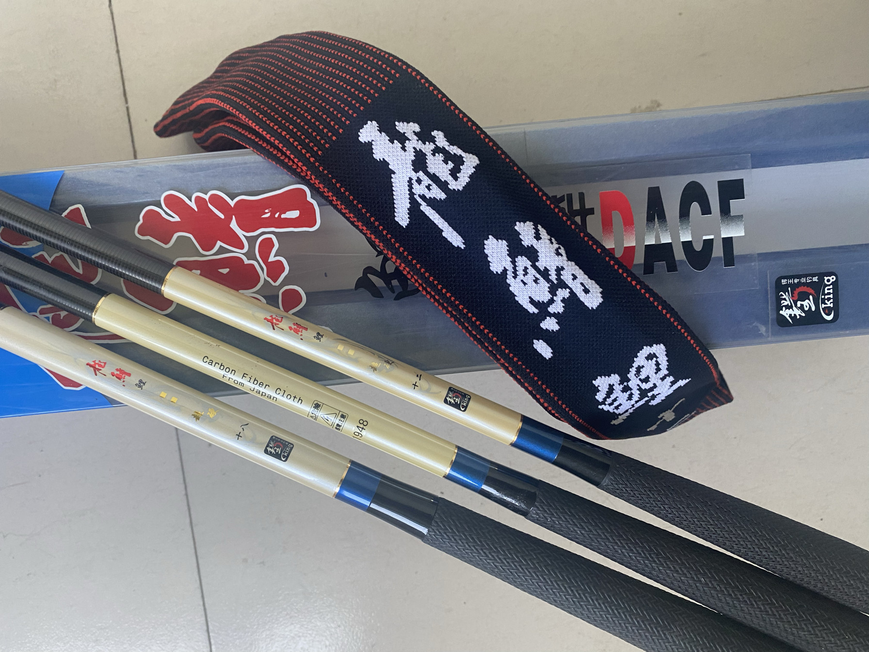 龙王恨龙鳍鲤轻竿钓大物3.6，台钓竿