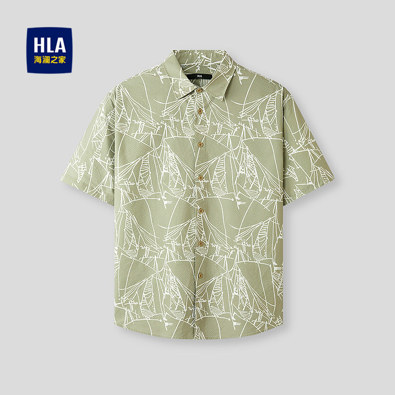 HLA/海澜之家满身印花短袖衬衫26春夏新方领休闲风宽松顺滑衬衣男