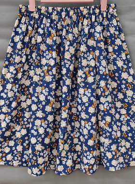 雕印大摆裙棉绸松紧腰短裙