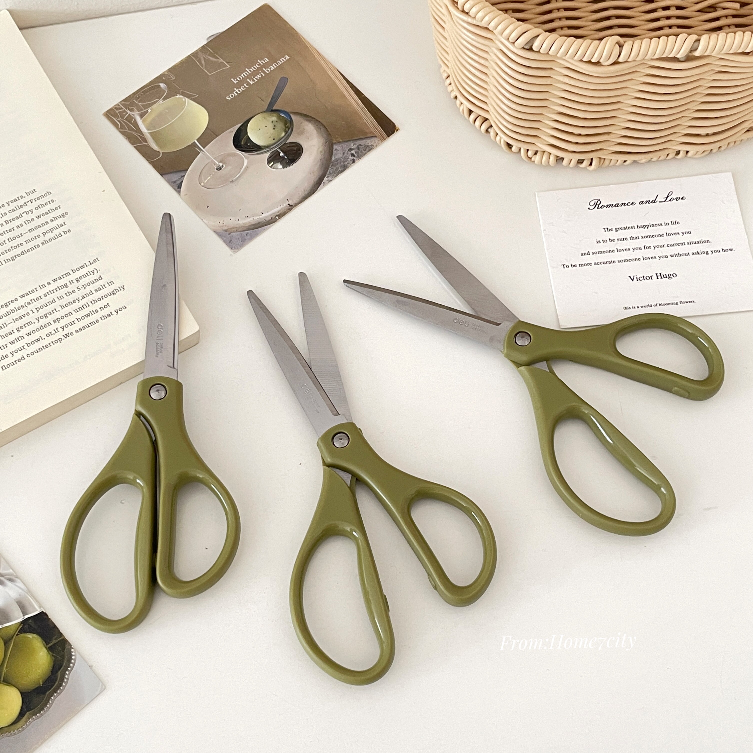 ins风橄榄绿剪刀学生裁纸手工剪纸刀家用剪子锋利办公剪刀高品质