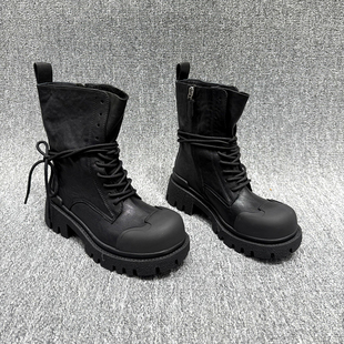 欧洲站乐魔马丁靴女2025年秋季新款欧货真皮圆头厚底帅气绑带短靴