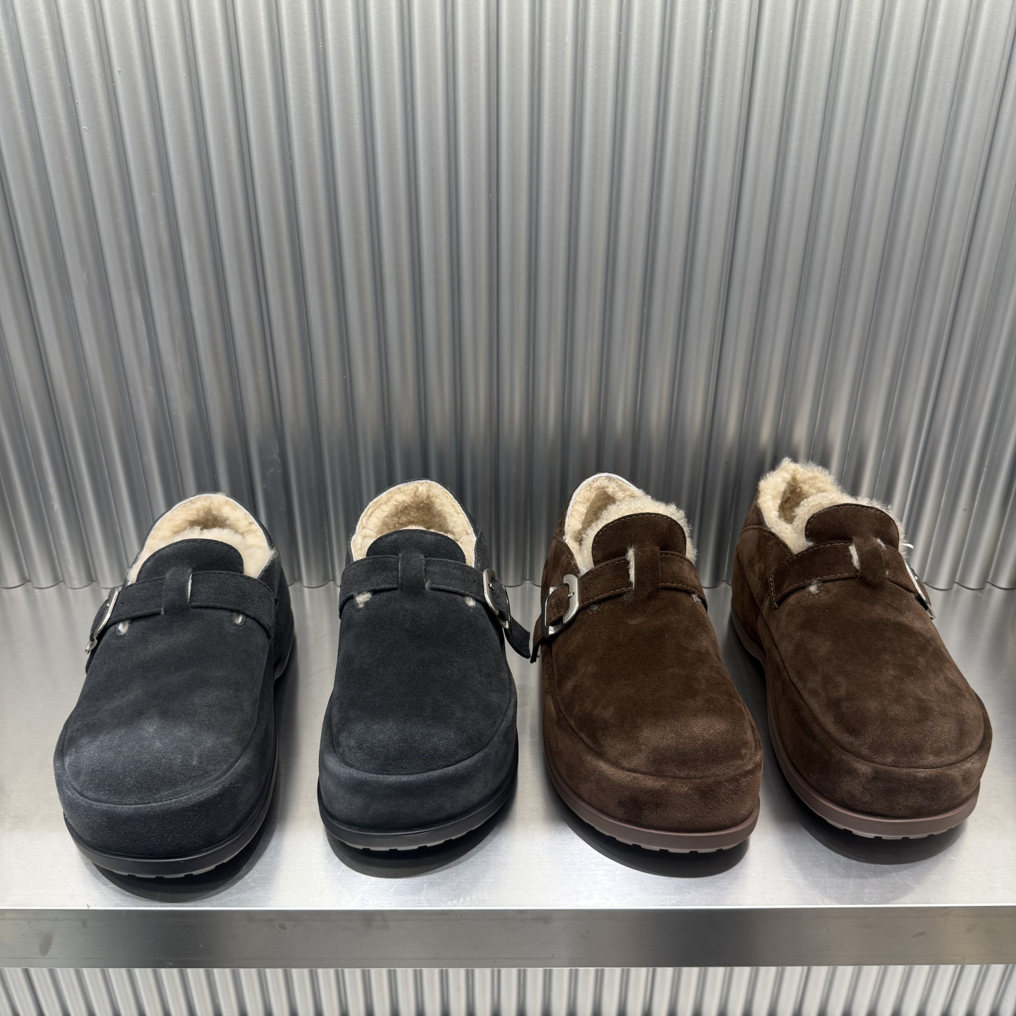 欧洲站磨砂皮厚底羊羔毛厚底乐福鞋女2025年冬季新款加绒勃肯鞋