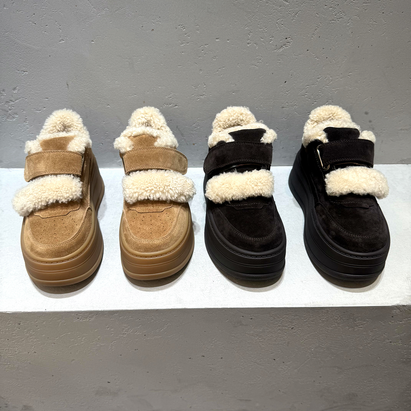 乐魔休闲风厚底时尚休闲鞋女