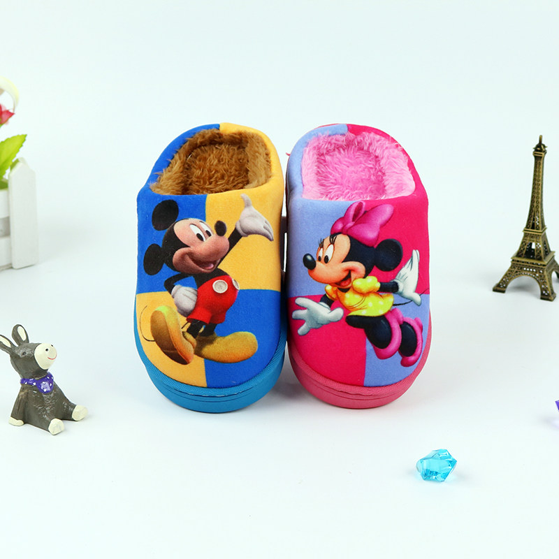 Pantoufles enfants en suède pour hiver - semelle caoutchouc - Ref 986445 Image 5