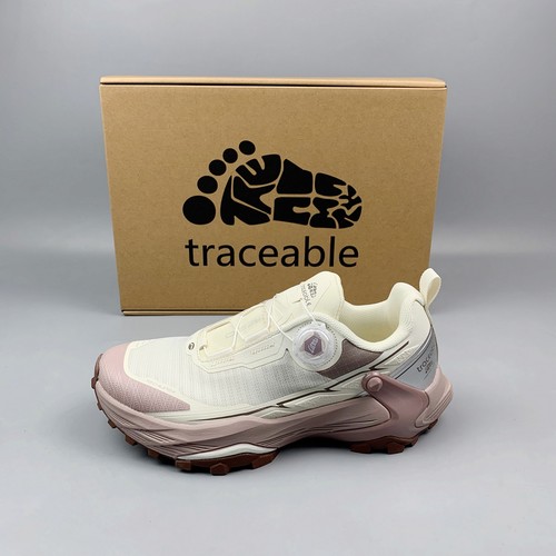 加拿大traceable防滑耐磨登山鞋