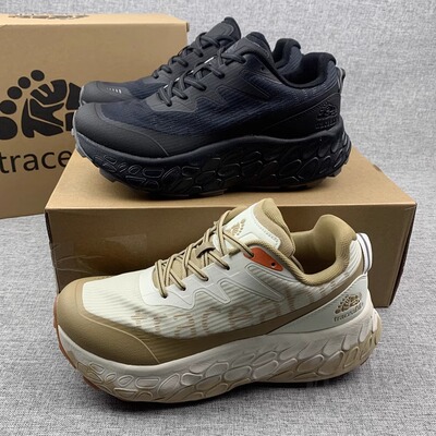 加拿大原单防滑耐磨缓震登山鞋