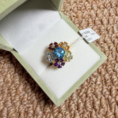 【品】10.86g    18K   6.81ct    中古戒指