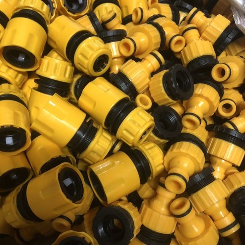 厂家直销水龙头万能接头神器奶嘴自来水管快速接头万能软管对接头