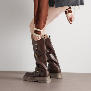 高级感复古美拉德棕色马丁靴女2025新款秋冬两穿厚底不过膝中筒靴