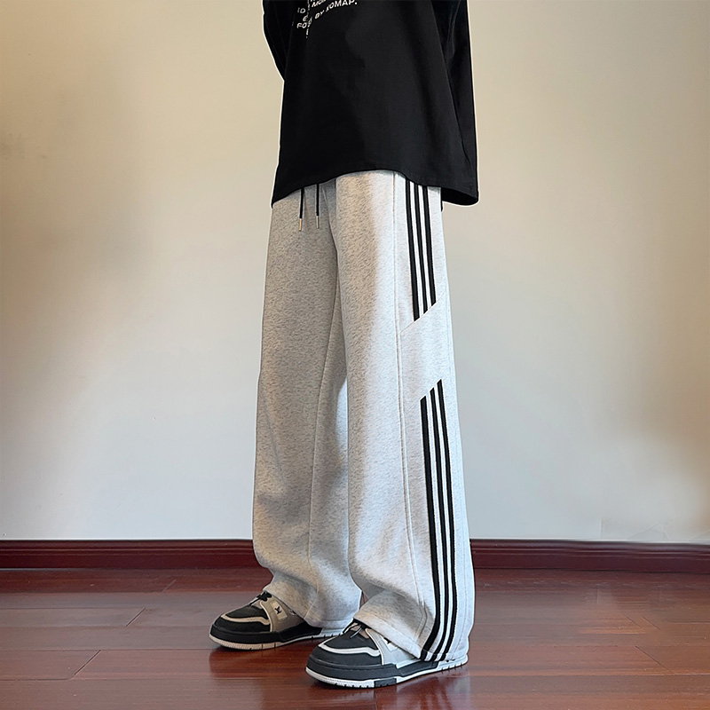 2025秋冬三条杠条纹休闲阔腿卫裤男士青少年大码宽松运动直筒裤子