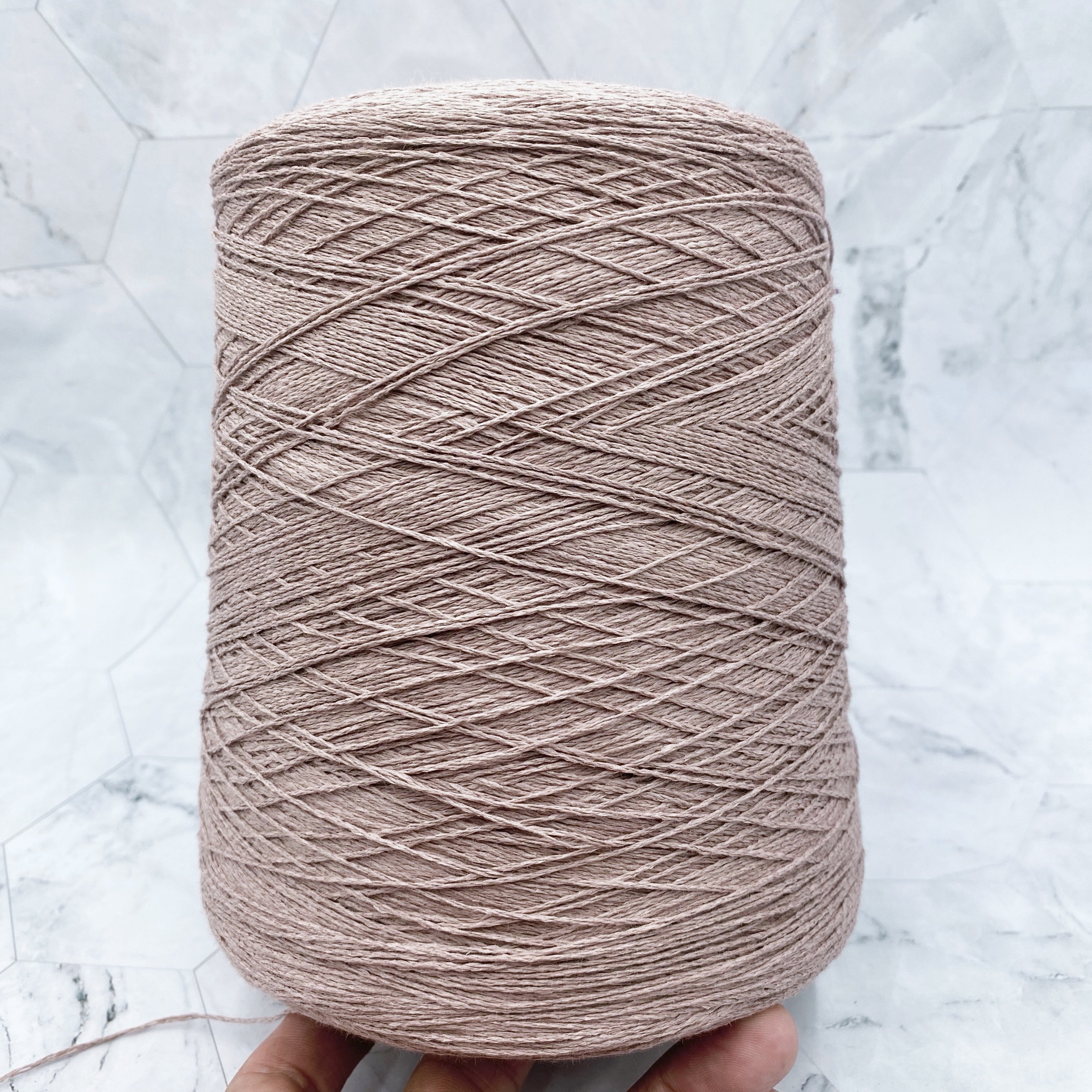 一斤的价格 日本进口 3.5支蕾丝型和纸线棉草手工编织毛衣包包