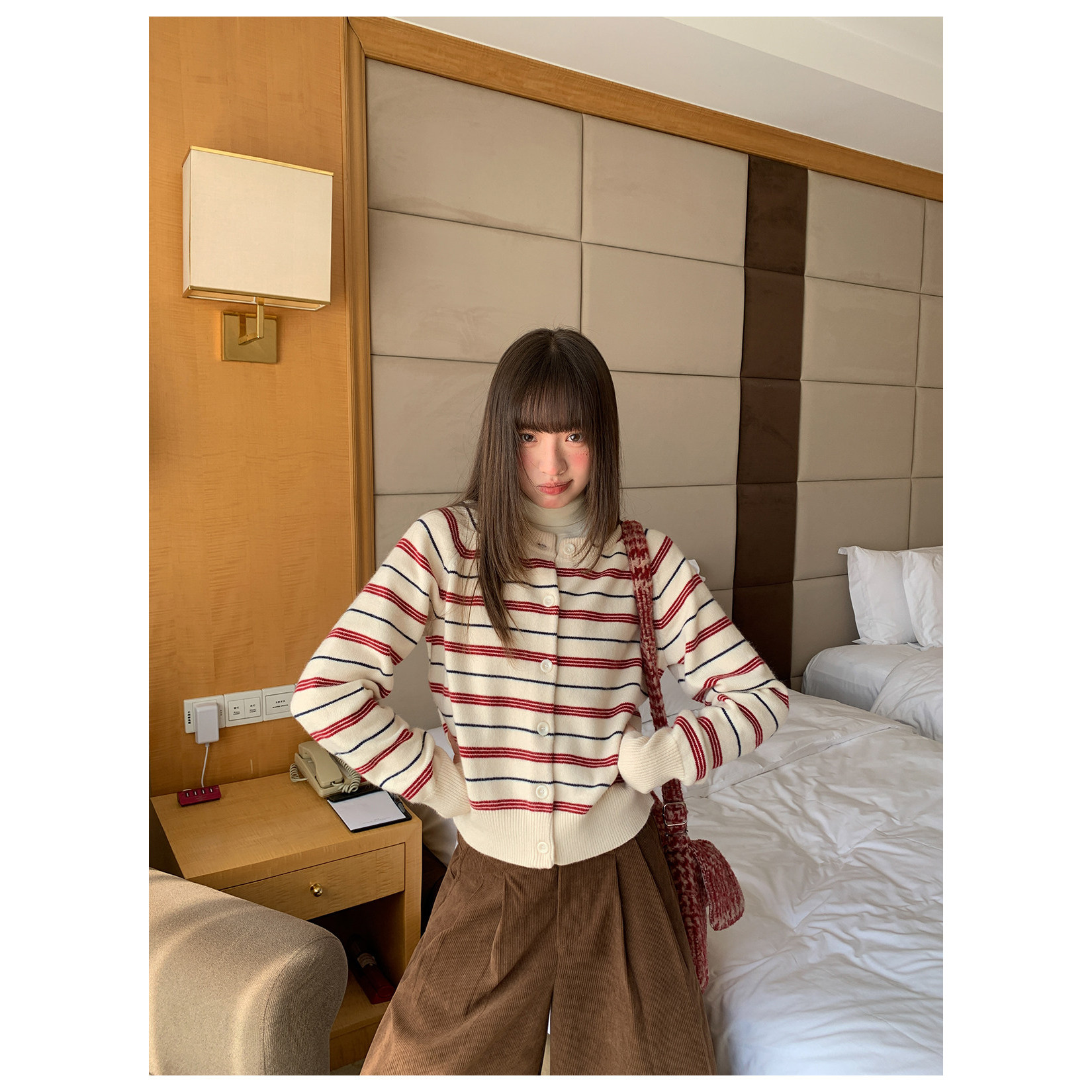 你好卡农复古撞色条纹针织开衫女春秋2026新款松弛感休闲显瘦上衣