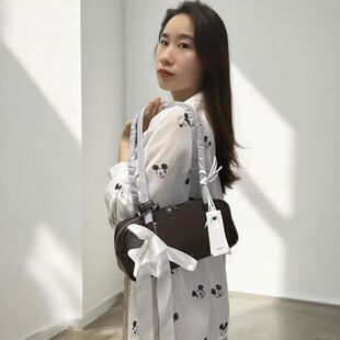 BlingAxe自制韩版小众蝴蝶结法棍包姜涩琪同款小方包手提腋下包女