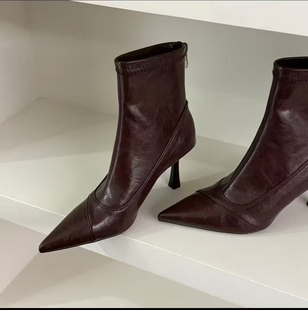 细跟尖头短靴女2025秋冬新款软皮折痕高跟短靴后拉链法式瘦瘦靴女