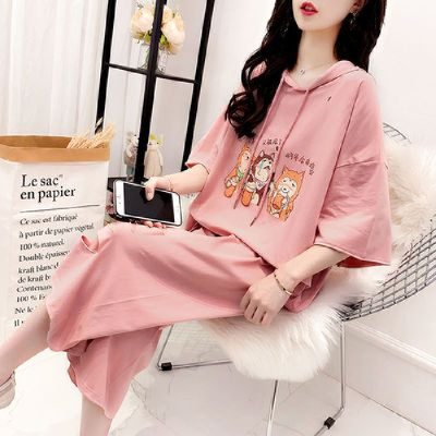 New Korean version small fresh T-shirt suit women's summer wear loose foreign style Capris two piece set with holes