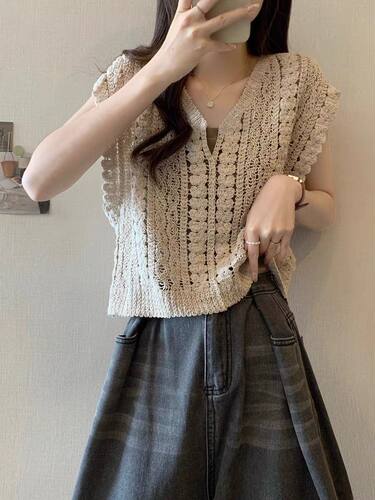 小姨麻小众设计感镂空钩花针织马甲女夏季新款宽松坎肩背心上衣