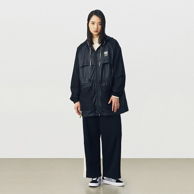 VANS 男女夹克外套连帽茄克 VN0A54KIBLK