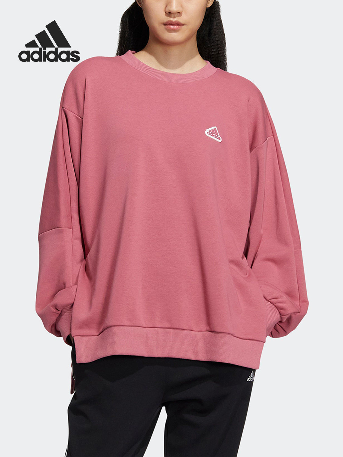 adidas阿迪达斯春季女子运动休闲圆领卫衣套头衫IA5226