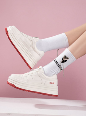 【正品】 女款舒适百搭防滑耐磨低帮板鞋K0E25CC55J-012A