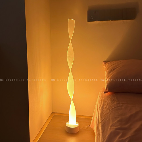 高级落地灯中古奶油ins风氛围感夜灯卧室客厅沙发旁边床头台灯