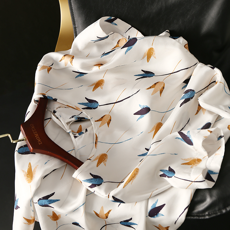 16姆米郁金香印花短袖连衣裙