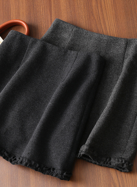 淘么淘 稳站篙阶「C」位！含羊毛下摆木耳花边A字毛呢短款半身裙