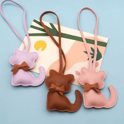 热销创意PU皮革小猫咪包包挂件 高级感卡通小猫充棉时尚箱包挂饰