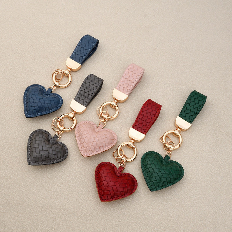菱格纹皮革大桃心个性编织绳挂件背包手提包挂饰爱心钥匙扣挂件,节庆用品/礼品,钥匙扣,淘宝优惠券,粉丝福利购,淘宝优惠卷