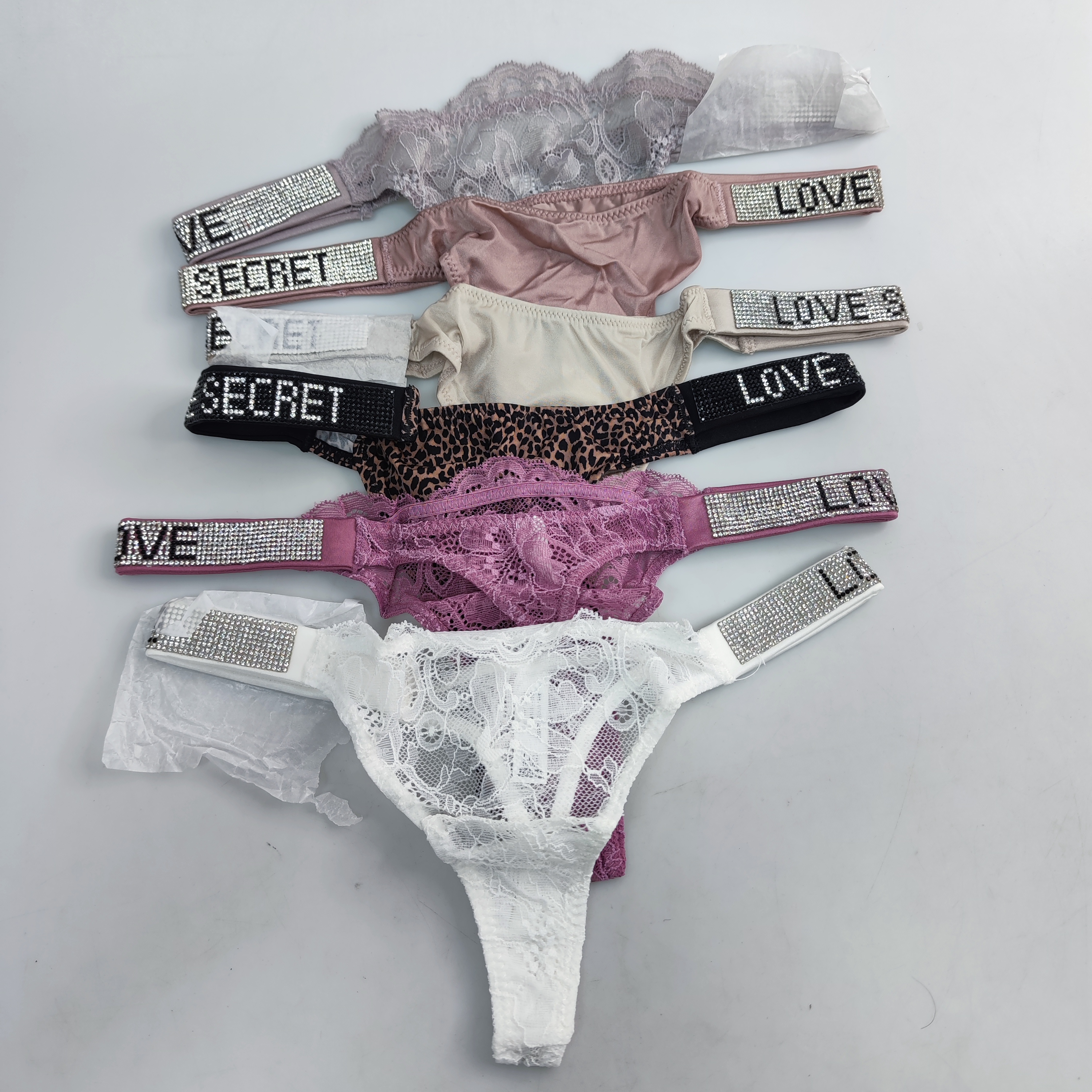 性感水钻丁字裤欧美蕾丝诱惑低腰内裤女士 颜色随机发