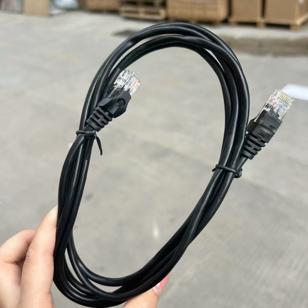 一米到1米5的网线随机发。4芯，8芯，都有，