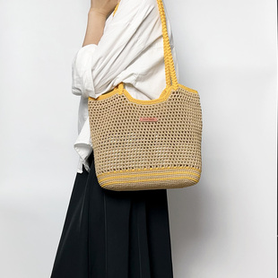 Mcroche魔织毛线手工diy编织材料包新手钩针自制撞色单肩托特包