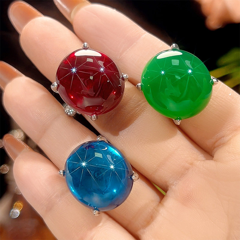 小众不撞款红玛瑙戒指大鸽子蛋面素面镶钻款女士食指戒高级感配饰