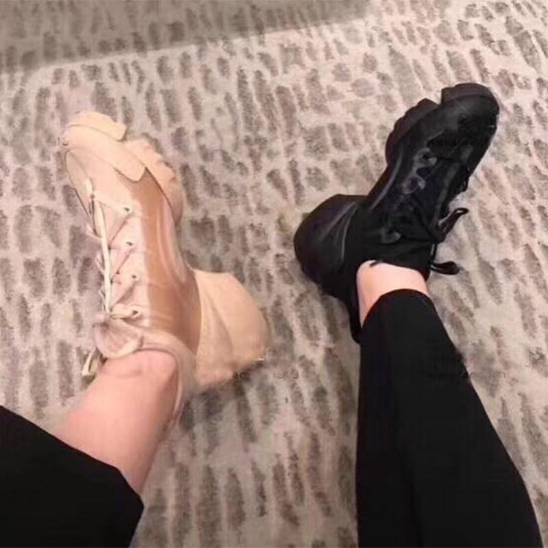 老爹鞋女2019新款真皮厚底运动鞋网红明星款休闲鞋增高松糕鞋单鞋在类目 女鞋, 低帮鞋中 - 来自Buy2taobao.com提供专业的淘宝代购服务