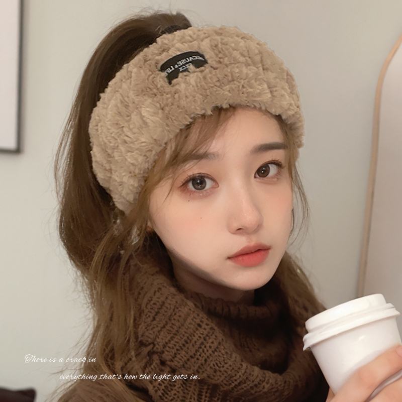 秋冬兔毛发带女2025新款加厚毛绒保暖宽边防风护额头发箍发卡头饰