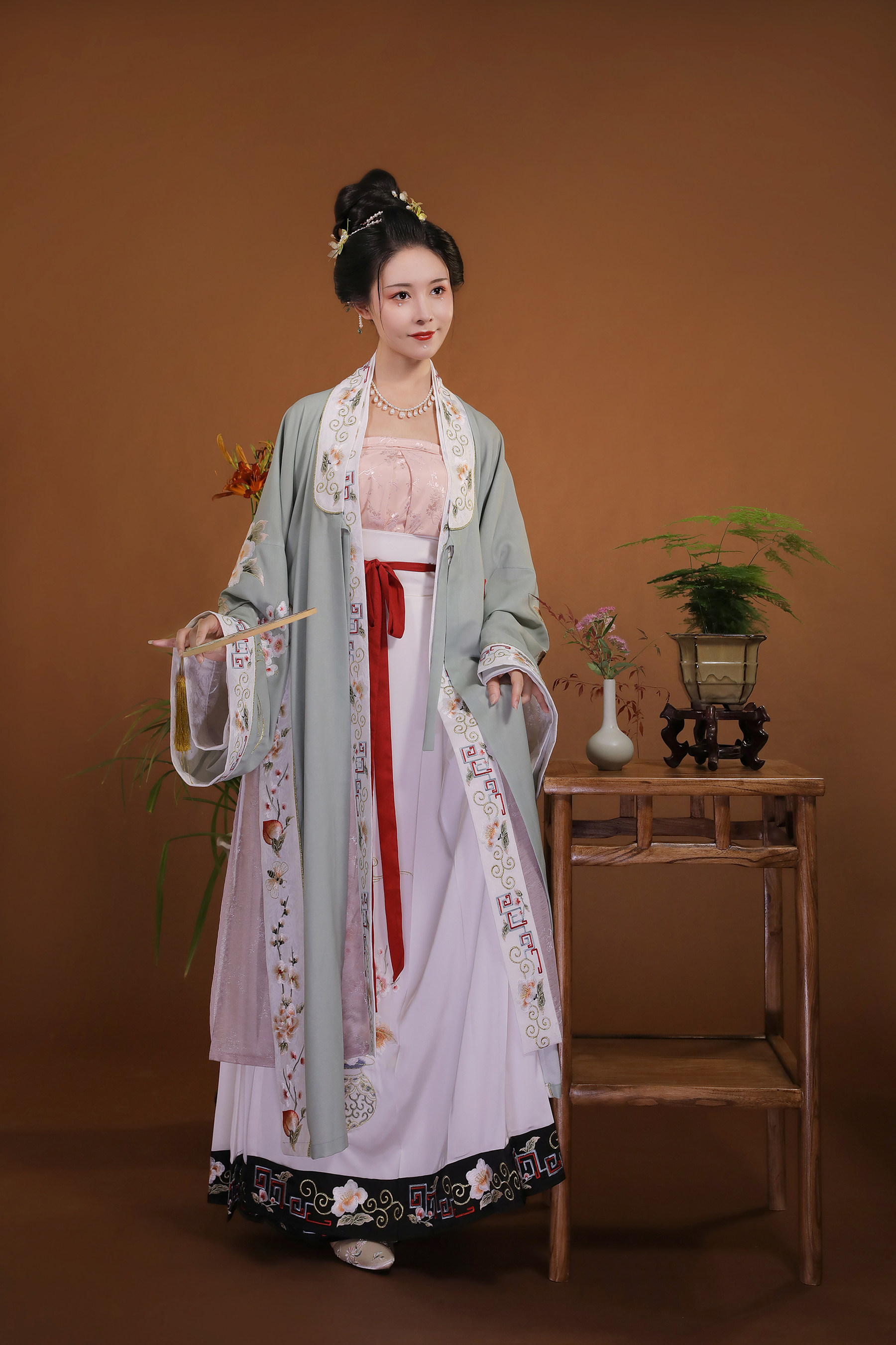 现货【汉司蕴  清蘅】原创汉服女夏季日常宋褙子宋抹绣花齐腰白色