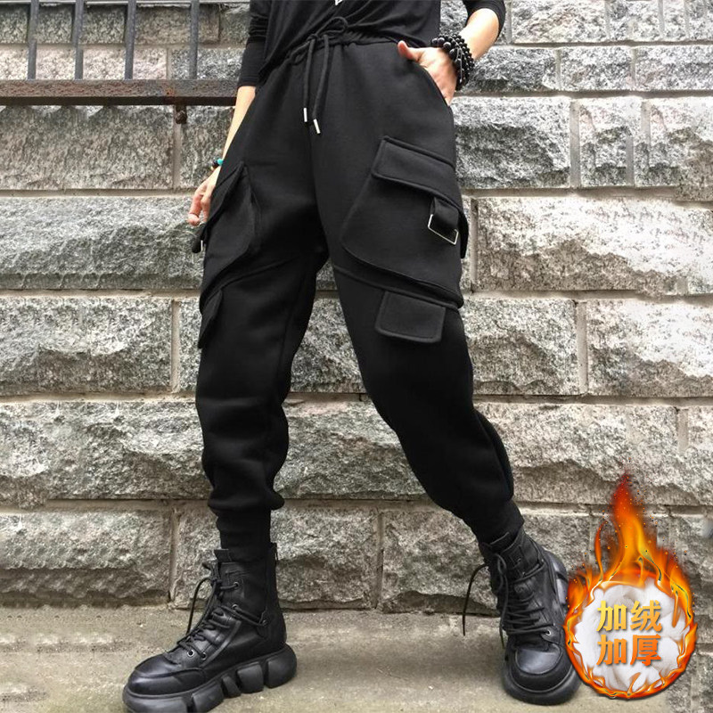高级黑色工装休闲裤女士秋冬新款大码减龄哈伦裤加绒加厚保暖卫裤