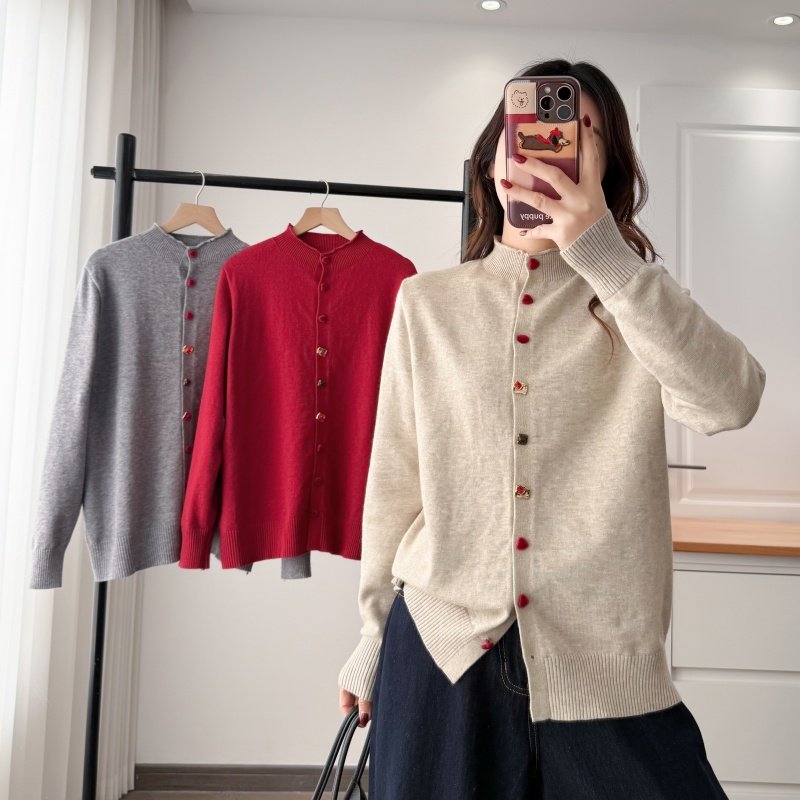 大码冬装韩版半高领爱心钻石扣针织开衫女百搭显瘦长袖毛衣外套