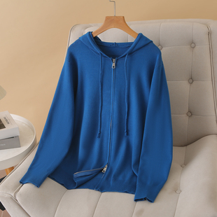 女装 女大码 200斤百搭显瘦蓝色毛衣外套 胖MM拉链连帽针织开衫 秋装