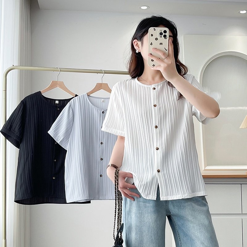 夏装韩版新款休闲上衣设计感圆领洋气减龄海浪条短袖大码文艺衬衫