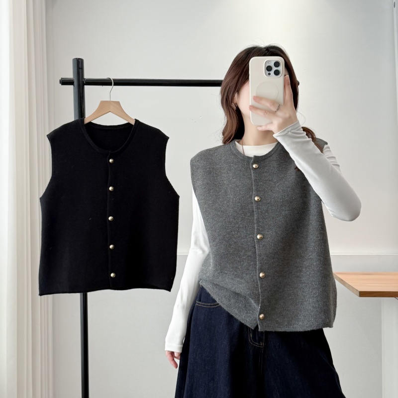 大码宽松金属扣针织马甲背心
