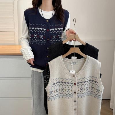 大码纽扣圆领提花针织马夹