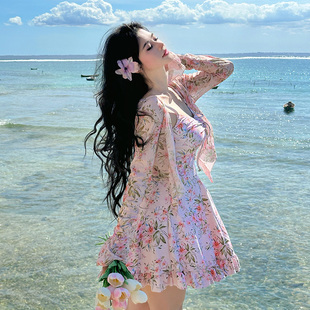 两件套 大胸泡温泉微胖女孩罩衫 泳衣女连体高级感大码 胖mm碎花裙式